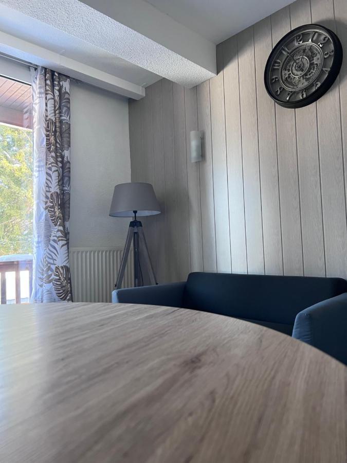 Hostellerie Saint Clement Vic-sur-Cère エクステリア 写真